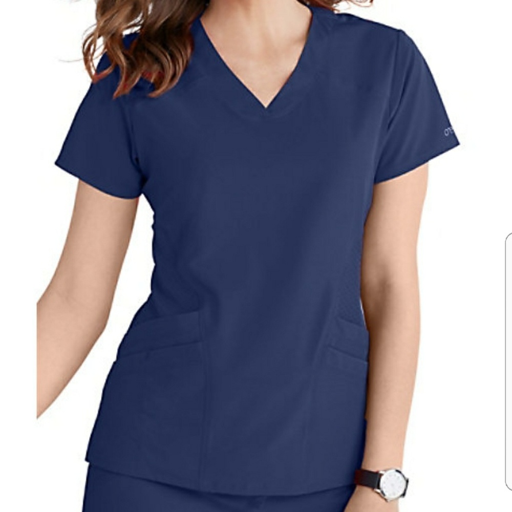 Price Drop! Beyond Scrubs Juna Split V Neck Top XL